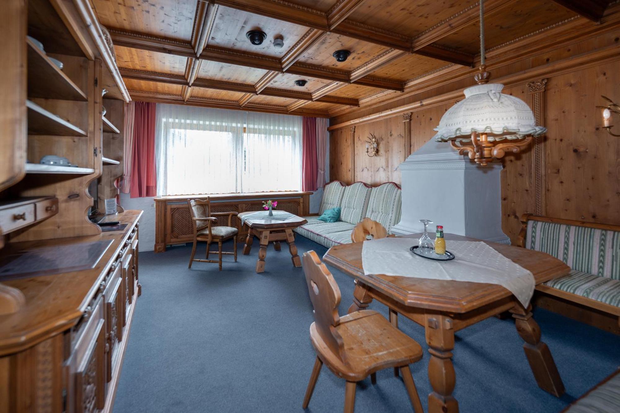 Family Suite,1591482465:JPEG